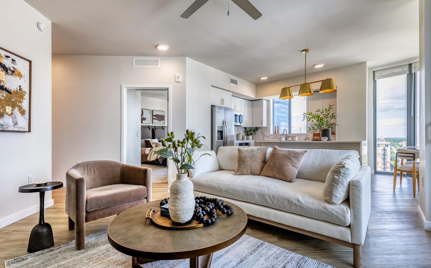 InteriorPhoto15213-scaled
