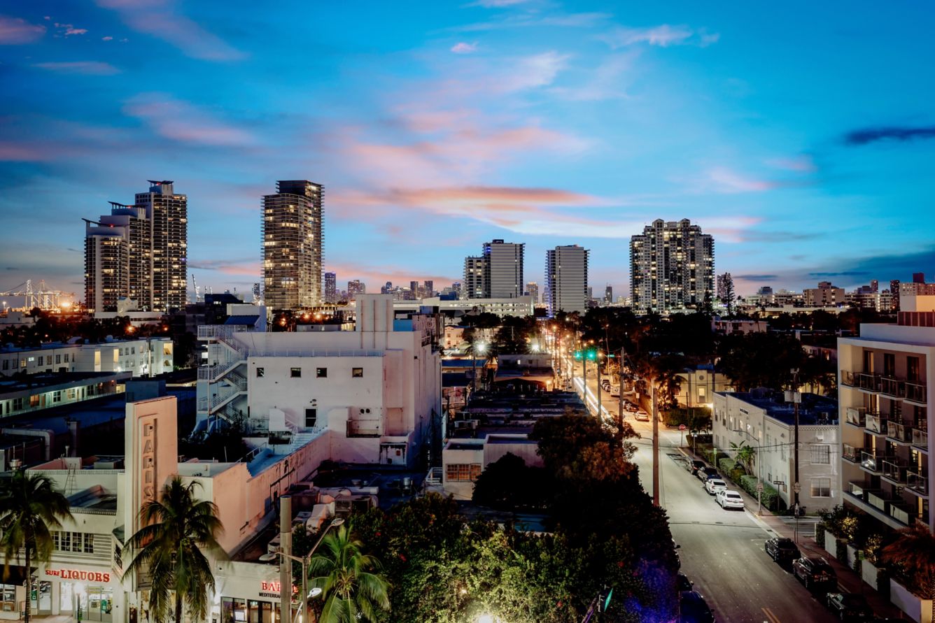tx-miasx-view-city-night-lg-37139_Classic-Hor